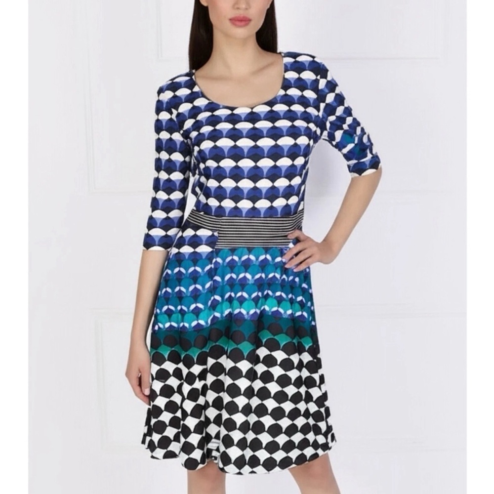 GABBY SKYE Geometric Half Sleeve Fit Flare Dress Blue Black Gold Zip Womens 4